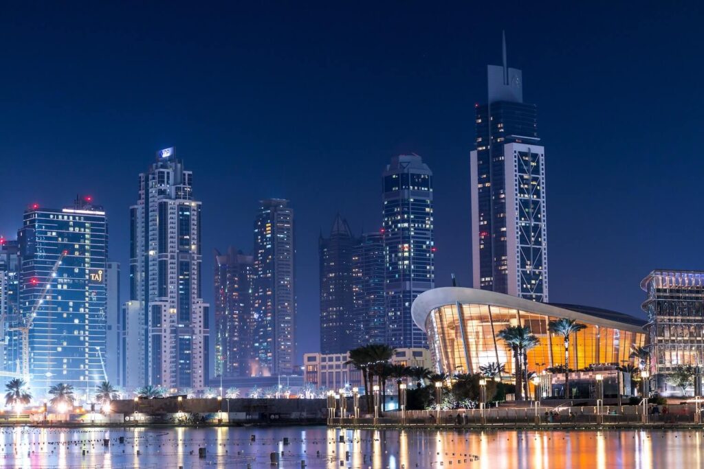 Can a foreigner buy property in Dubai