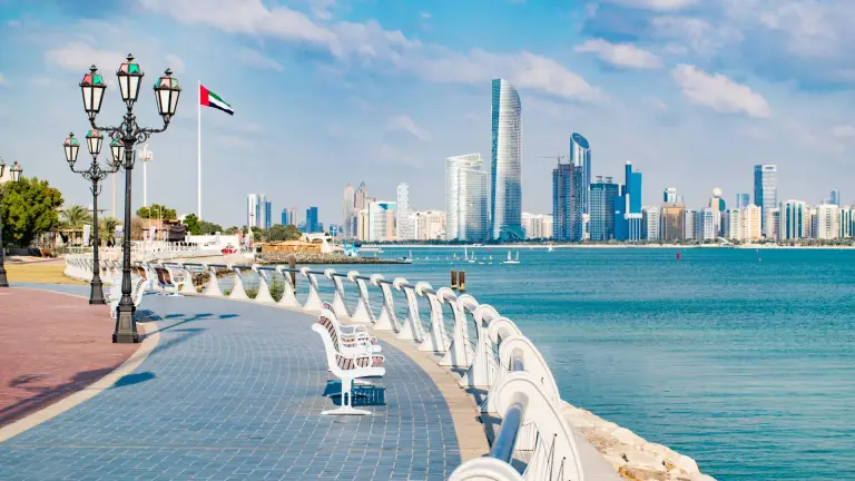 ¿Por qué comprar bienes raíces en Abu Dhabi?